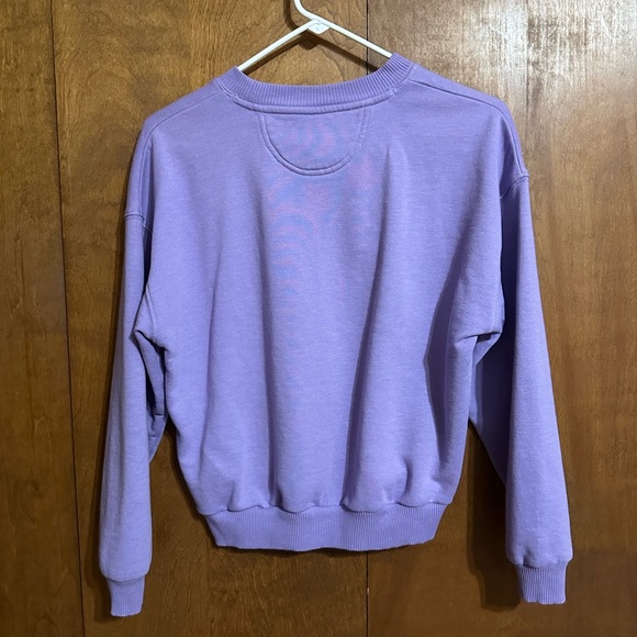 American Eagle Women’s Crew Sweatshirt - Picture 2 of 3